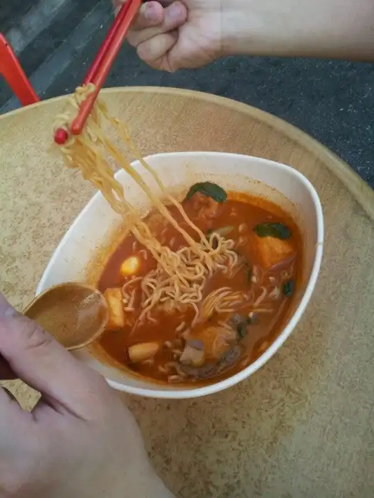 Heng Heng Tomyam Mee Food Photo 11