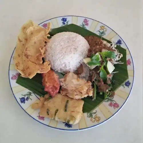 Gambar Makanan Wr. Muslim Nasi Pecel Bu Sri, Denpasar Barat 6