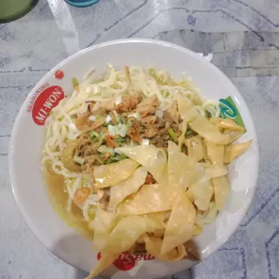 Mie Ayam Pangsit Ceker Pak Min