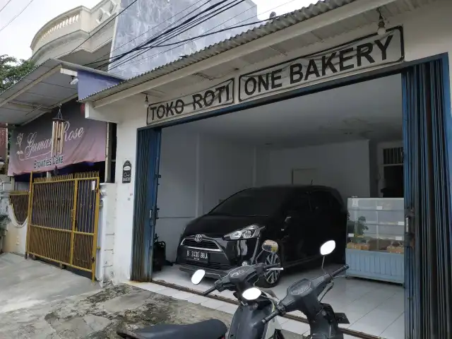 Gambar Makanan One Bakery 4