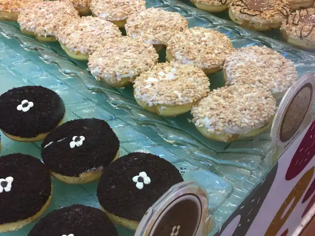 Big Apple Donuts & Coffee Food Photo 8