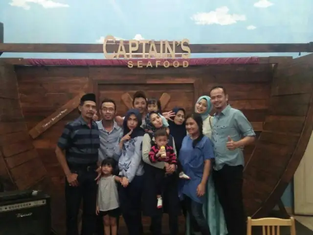 Gambar Makanan Captain's Seafood 14