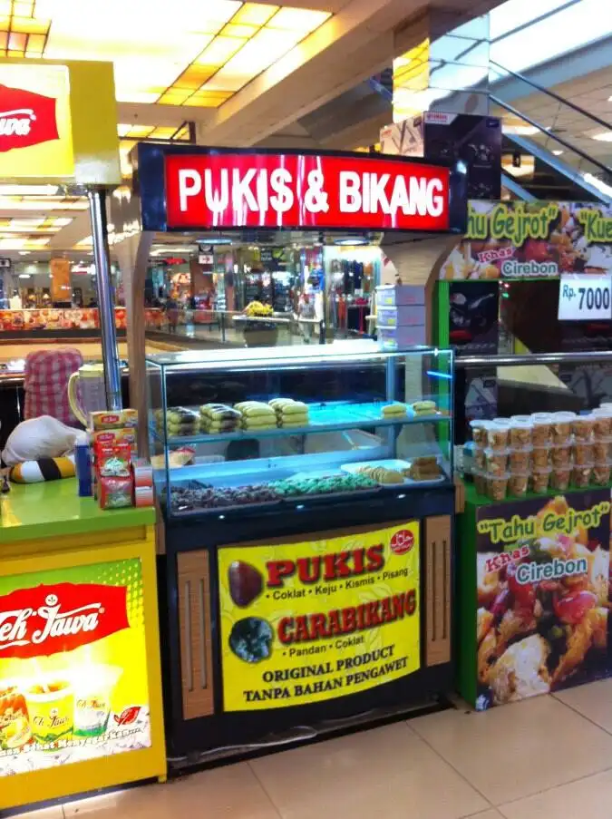 Pukis dan Bikang