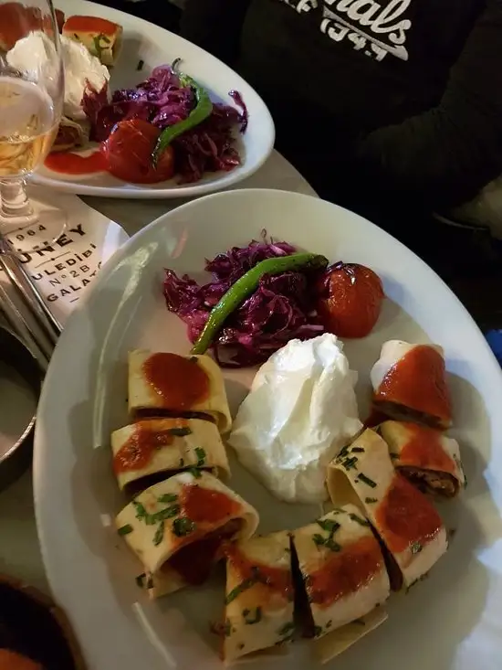 Güney Restaurant'nin yemek ve ambiyans fotoğrafları 77