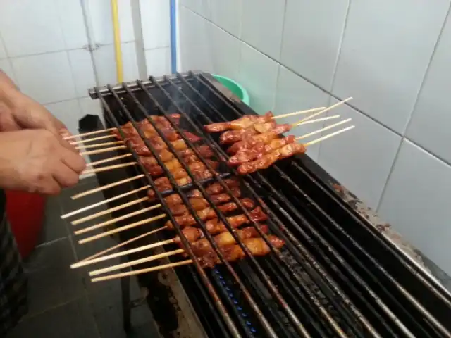 Gambar Makanan Warung Soto Babat Bu Erna-Petungsewu 6