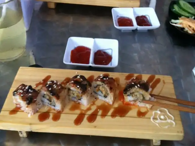 Gambar Makanan Zushioda Japanese Street Sushi 3