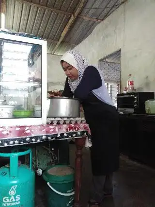 Warung Pak Hassan