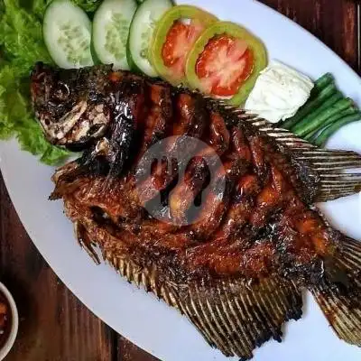 Gambar Makanan Ayam bakar yanti ( cabang koang ), Warung Gantung 1