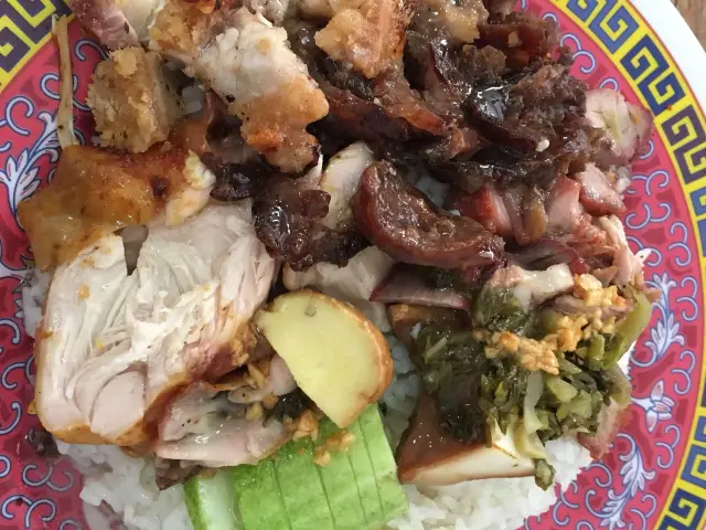 Gambar Makanan Nasi Campur Akwang Pontianak 19