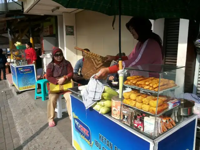 Gambar Makanan Ketan Bakar & Colenak Lembang 13