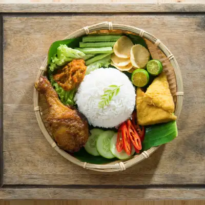 Marvelous ayam goreng kunyit (Putrajaya)