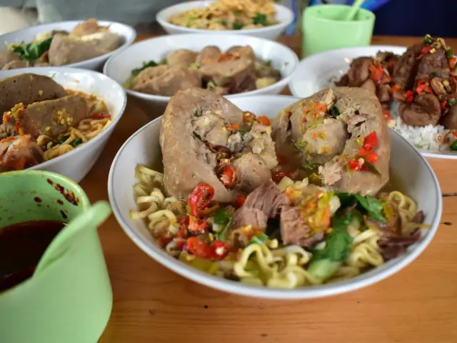 Gambar Makanan Bakso Tigan 7