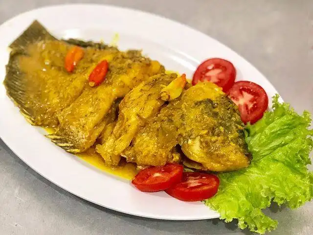 Gambar Makanan Ayam Goreng Suharti 11