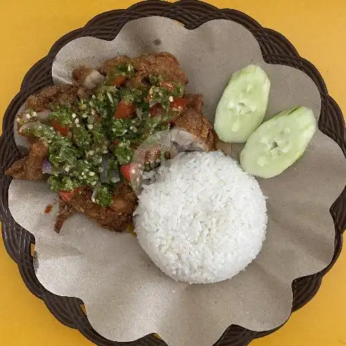 Gambar Makanan Ayam Lilit Pemogan , Nasi Campur Bali, Jl Pemuda Baru 1 No 33 9