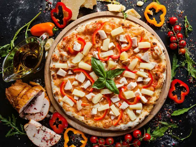 Pizzata and Basteakoy - Mabini