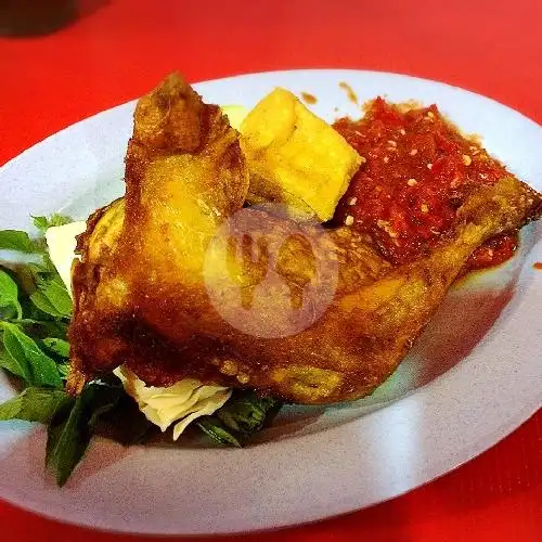 Gambar Makanan Ayam Penyet Alianna Putri,Astek 3