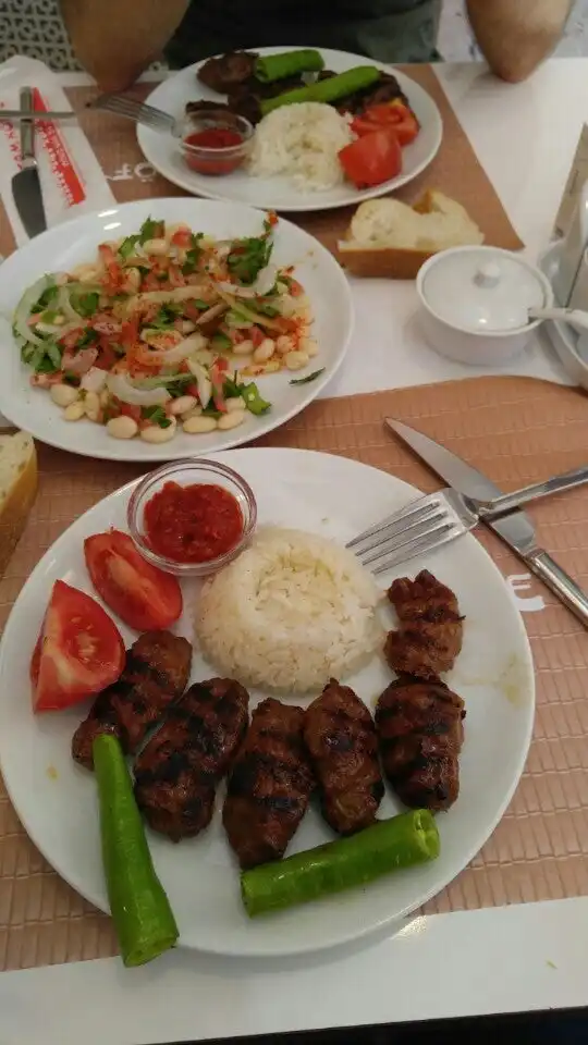 Tunç Ustam Köfte'nin yemek ve ambiyans fotoğrafları 5