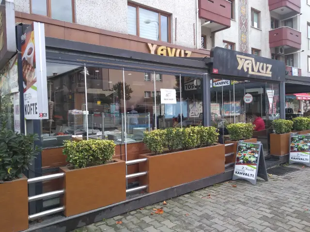 Yavuz Pasta Cafe & Restaurant'nin yemek ve ambiyans fotoğrafları 5