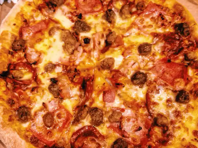Domino's Pizza Food Photo 15