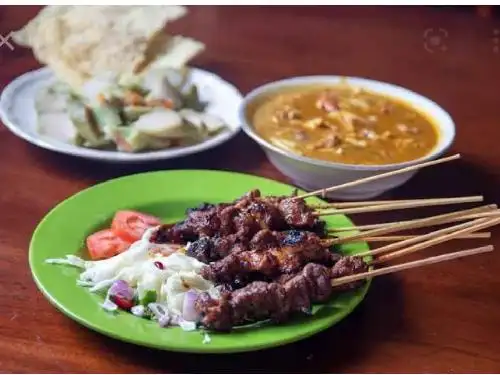 Sate Gulai Tongseng Pak Pon Solo, Tembesi