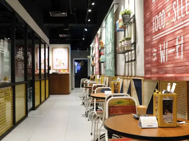 Gambar Makanan The People's Cafe Tunjungan Plaza 3 2