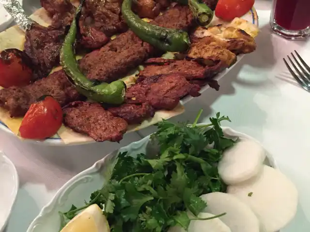 Büyük Adana Kebap'nin yemek ve ambiyans fotoğrafları 16