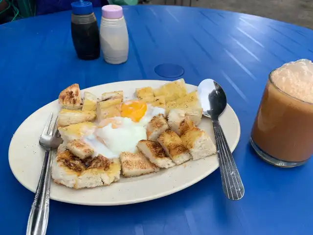 Roti bakar + Telur setengah masak Food Photo 5