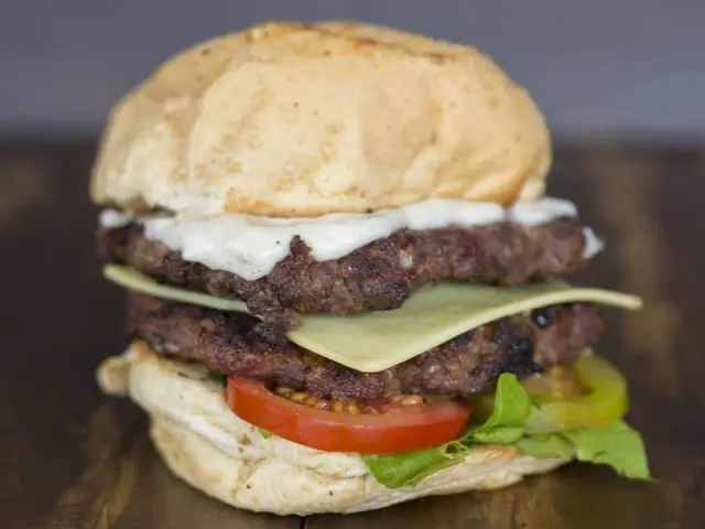 RnR's Chargrilled Burgers Food Photo 3
