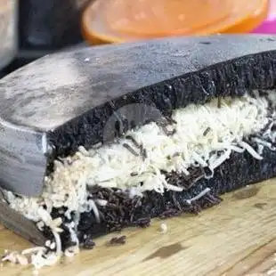 Gambar Makanan Martabak Mustika Sari, Margacinta 6