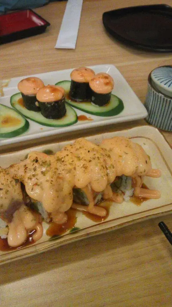 Gambar Makanan Kinnoki Sushi 13