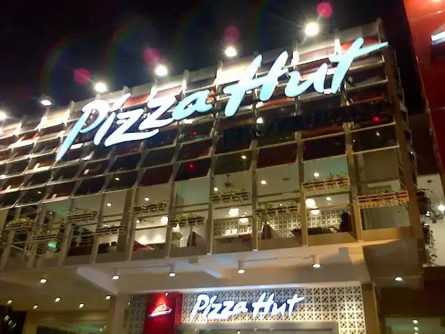 Gambar Makanan Pizza Hut 1