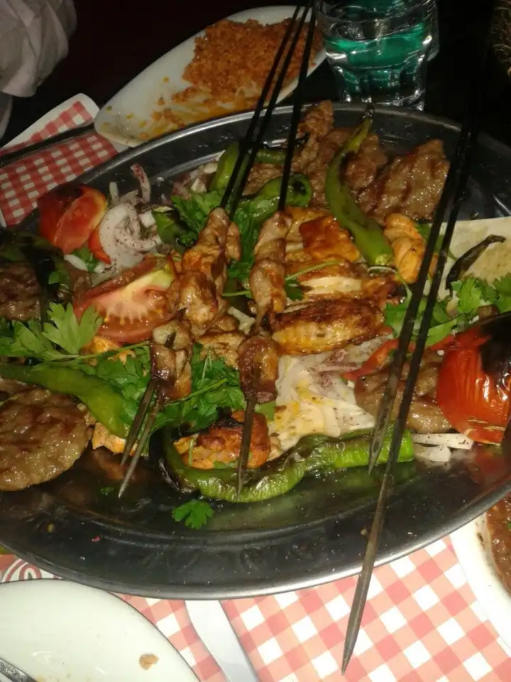 Cadde Mangal