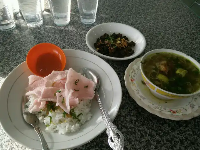 Gambar Makanan Bofet Rajawali Juanda 7