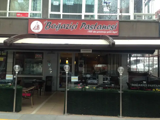 Boğaziçi Pastanesi