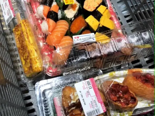 Gambar Makanan Sushi & Sashimi 15