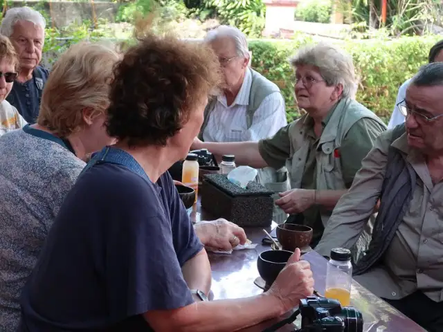 Gambar Makanan Kopi Halte Noerlen 4