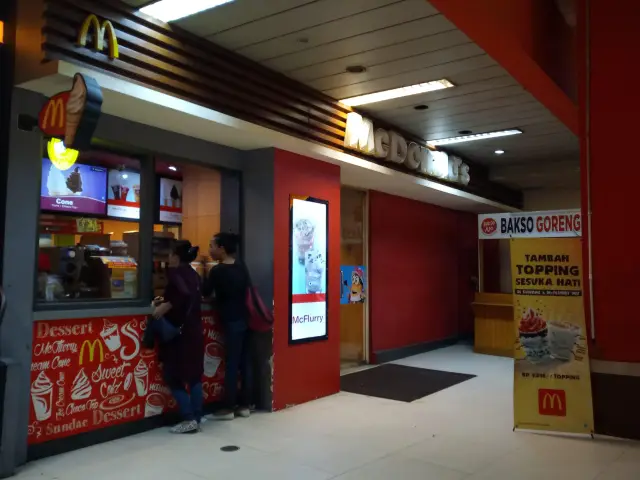 Gambar Makanan McDonald's Ice Cream 9