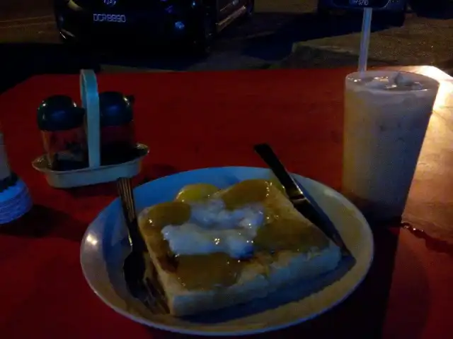 Nasi Berlauk Station Food Photo 11