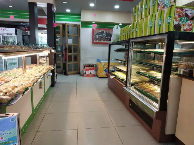 Gambar Makanan Majestyk Bakery & Cakes 15