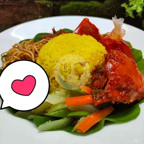 Gambar Makanan Nasi Kuning Luwuk Mama Ika, Aroepala 10