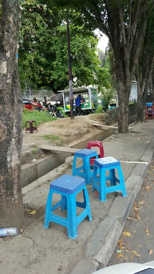 Rumah Es Pisang Ijo Raja