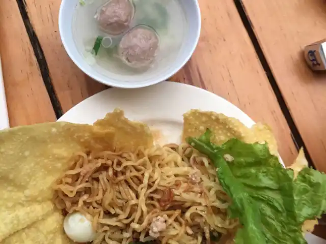 Gambar Makanan Cwie Mie Malang dan Bubur Ayam Latin 6