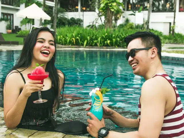 Gambar Makanan Poolside Terrace Bar at Sheraton Lampung Hotel 8