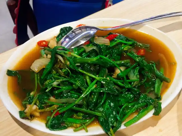 Gambar Makanan Sop Ikan Batam 11