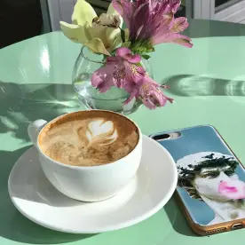 Happen Flower & Coffee Shop
