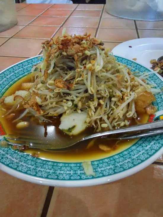 Gambar Makanan Lontong Balap Pak Gendut 9