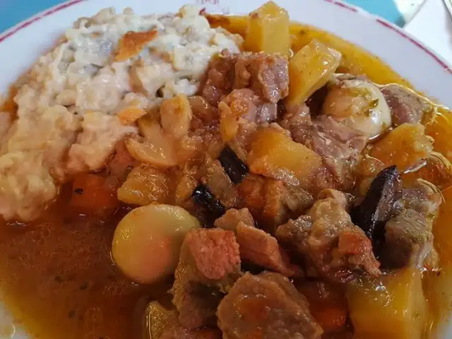 Ozbolu Kebap'nin yemek ve ambiyans fotoğrafları 8