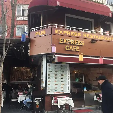 Express Restaurant & Cafe Bar'nin yemek ve ambiyans fotoğrafları 80