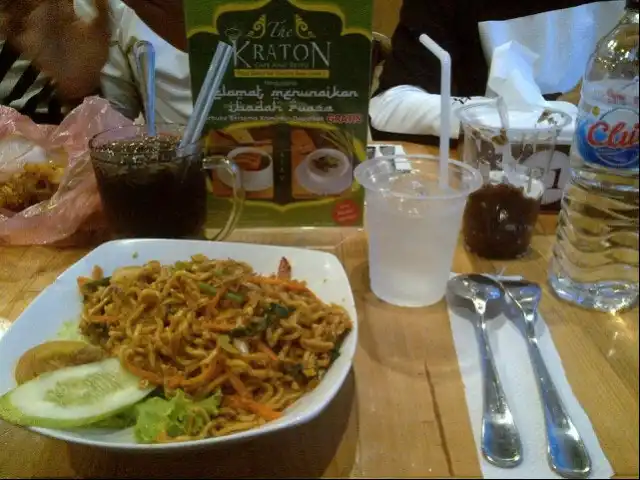 Gambar Makanan The Kraton Cafe And Resto 7