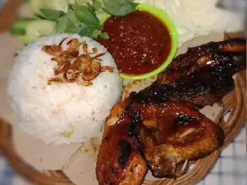 Pecel Ayam ARS, Bekasi Selatan